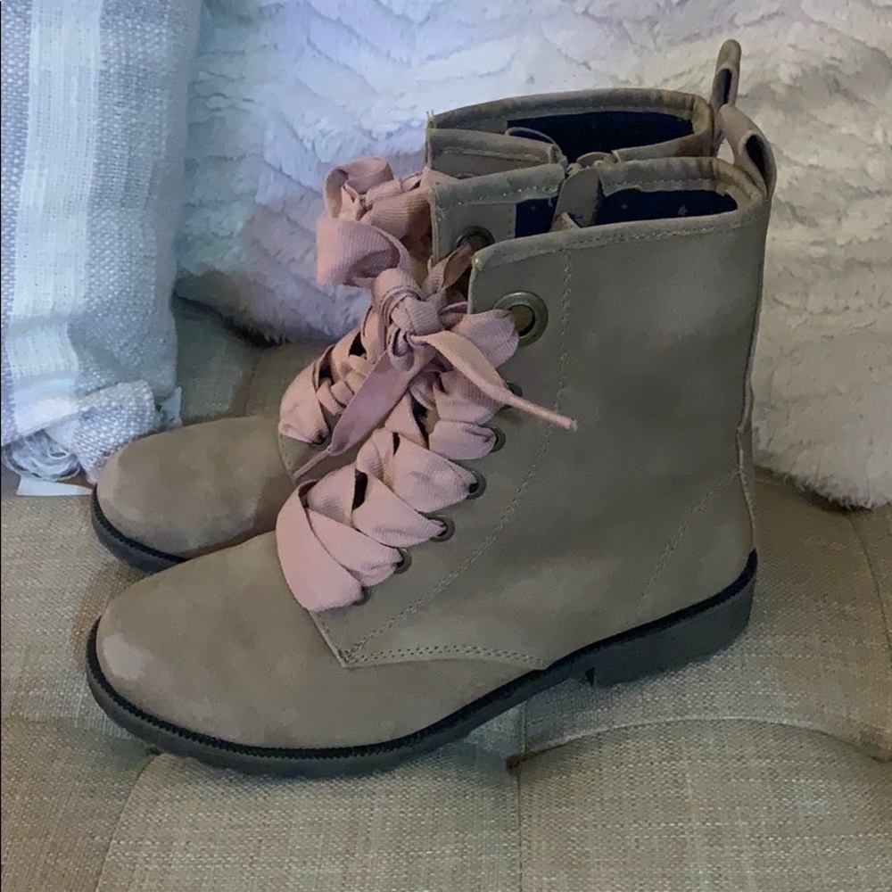 Cat and jack kids shoes